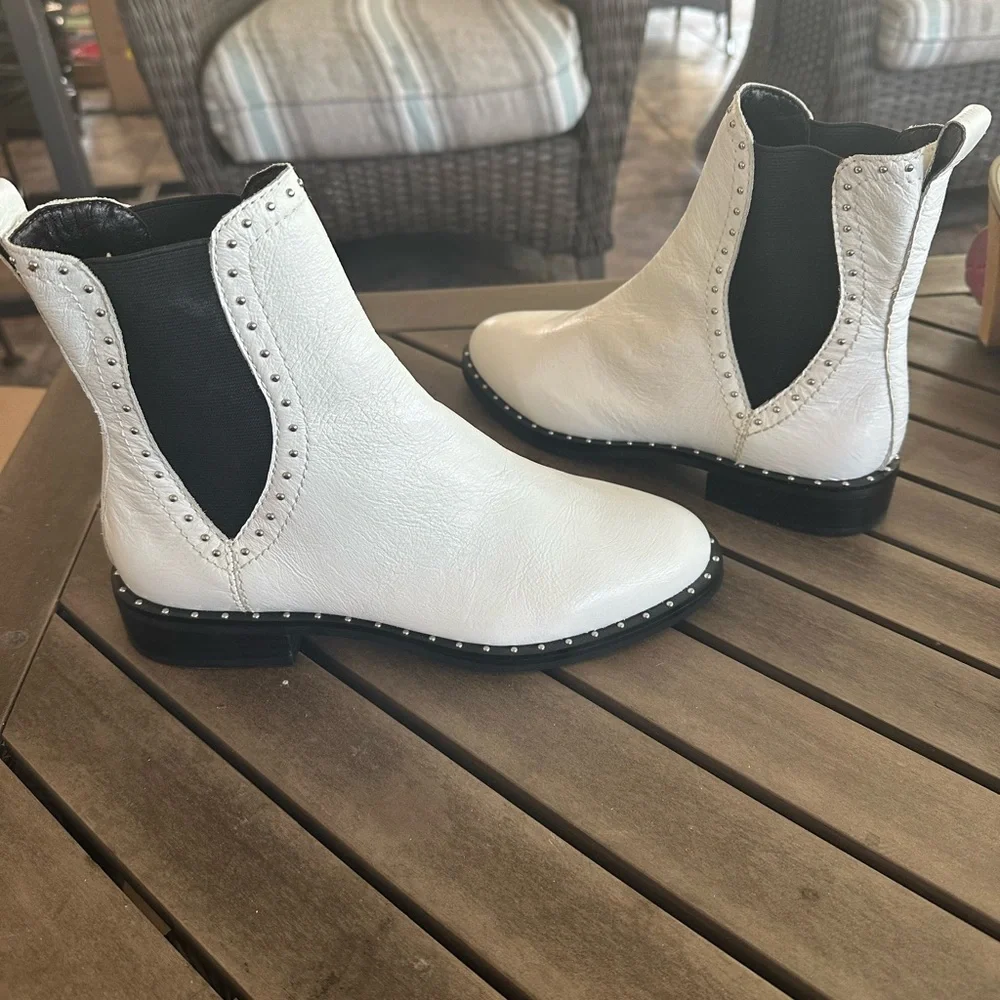 Rebecca Minkoff White and Black Ankle Boots - Picture 2 of 8